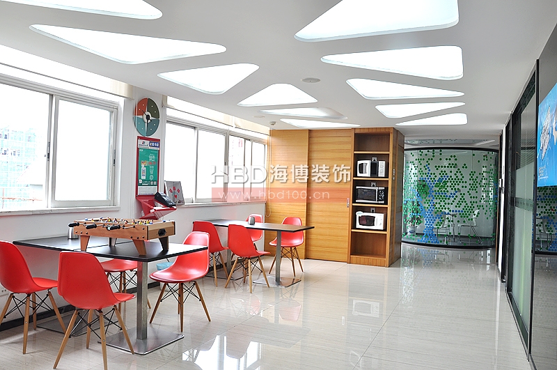 辦公室裝修設計,休閑區(qū)設計裝修.jpg 辦公室裝修設計,休閑區(qū)設計裝修.jpg
