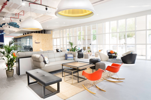 廣州辦公室裝修家具風(fēng)格,廣州裝飾公司,辦公設(shè)計(jì),海博裝飾.jpg 廣州辦公室裝修家具風(fēng)格,廣州裝飾公司,辦公設(shè)計(jì),海博裝飾.jpg