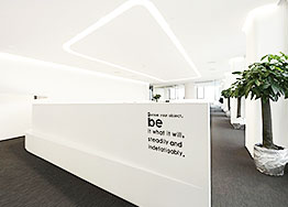 純白空間辦公室設(shè)計(jì)