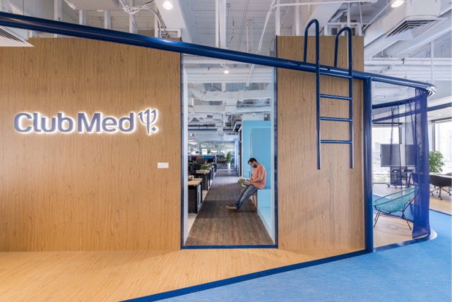 旅游公司辦公室裝修設計.jpg 旅游公司辦公室裝修設計.jpg