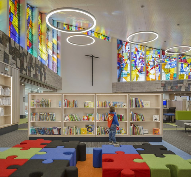 創(chuàng)意圖書館裝修設計.jpg 創(chuàng)意圖書館裝修設計.jpg