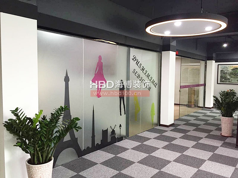 辦公室裝修設(shè)計(jì).jpg 辦公室裝修設(shè)計(jì).jpg