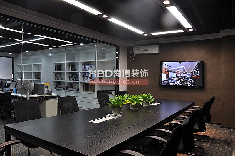 充滿質感辦公室裝修設計.jpg 充滿質感辦公室裝修設計.jpg